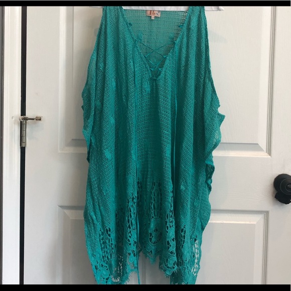 Swenton Caftan Tt Beach ( Final Sale) - Picture 4 of 4
